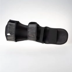 PROTECTION Fighter Thai Classic Shinguards - Black, JE1573BG