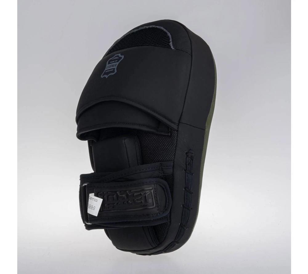 TRAINING Fighter Focus Mitts - Khaki/camo 8 TRAINING Fighter Focus Mitts - Khaki/camo