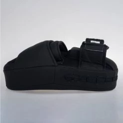 TRAINING Fighter Focus Mitts - Black/neon Yellow