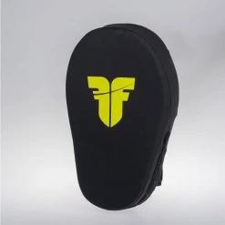 TRAINING Fighter Focus Mitts - Black/neon Yellow