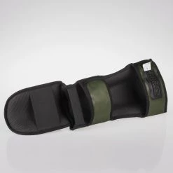 PROTECTION Fighter Thai Classic Shinguards - Khaki/black, JE1573GNB