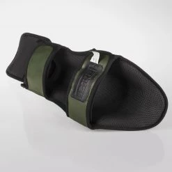 PROTECTION Fighter Thai Classic Shinguards - Khaki/black, JE1573GNB
