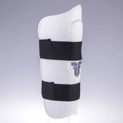 PROTECTION Shin Guard Fighter Ergo - White, FSG-001W