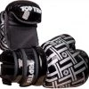 TopTen TOP TEN Glossy Black/White Prism Pointfighter Open-Hand Gloves